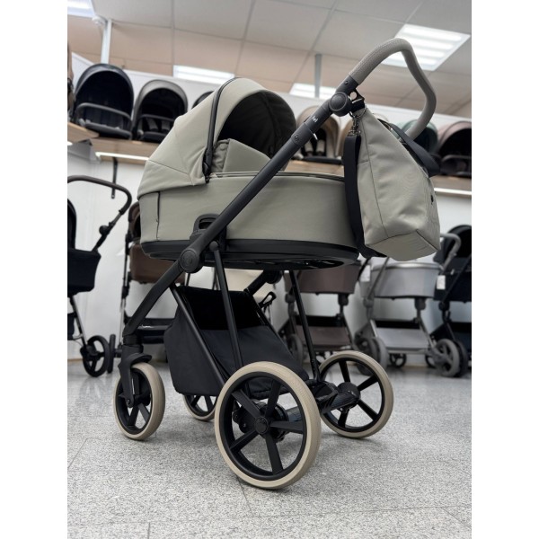 Коляска детская 2 в 1 Roan IVI 2.0 Vintage цвет: luxe grey / stone handle
