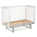 Детская деревянная кроватка Lea 2 с быстросъемной стенкой и маятником цвет: белый-серый 0003167-16