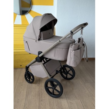 Коляска детская 2 в 1 Sweet Baby Elegante Therma Colore цвет: Beige Коляска детская 2 в 1 Sweet Baby Elegante Therma Colore цвет: Beige
