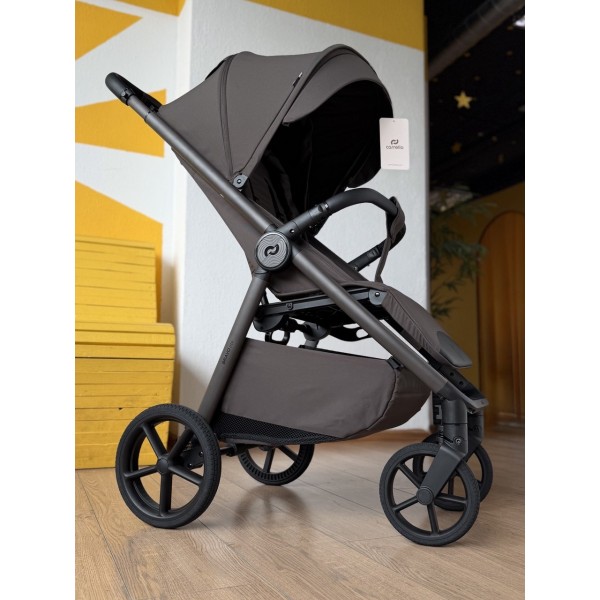 Коляска прогулочная Carrello Bravo Lite 2026 цвет: Supreme Brown CRL-5529