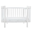 Кроватка деревянная Pituso Olivia с маятником, ящиком и быстросъемной автостенкой цвет: белый/белый