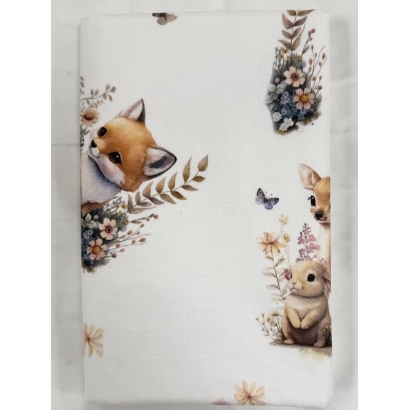 Непромокаемая многоразовая пеленка из ранфорса 60*90 см цвет: лесные зверюшки
