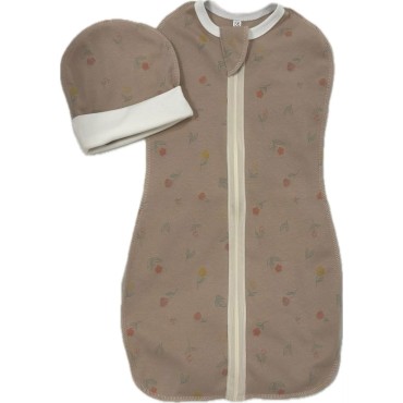 Пеленка-кокон на молнии с шапочкой 56-62 см принт: цветы на капучино Т-007 Пеленка-кокон на молнии с шапочкой 56-62 см принт: цветы на капучино Т-007