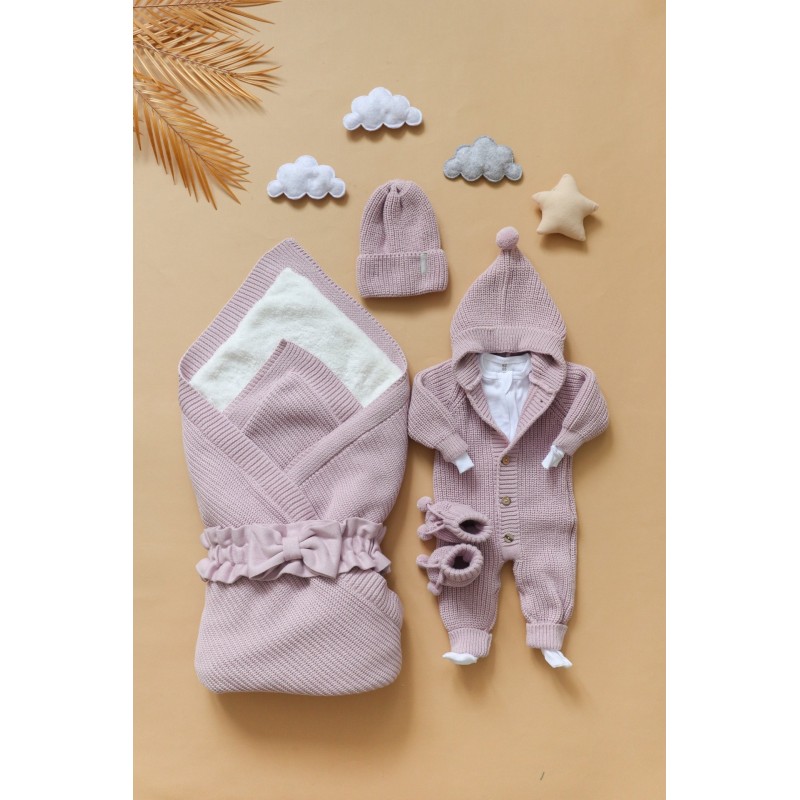 Комплект на выписку и прогулки " Hugge" 5 предметов цвет: сиреневый 0366 Комплект на выписку и прогулки " Hugge" 5 предметов цвет: сиреневый 0366