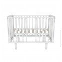 Кроватка детская Lunna Rita с автостенкой, маятником и колесами цвет: белый