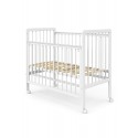 Детская деревянная кроватка Sweet Baby на колесах+ быстросъемная стенка цвет: белая Bella белая